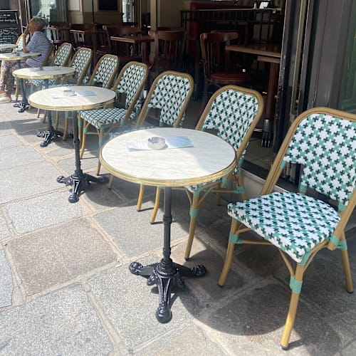 Café Melodia, Paris
