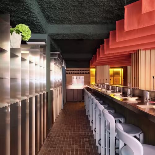 MYO Hand Roll Bar, Madrid