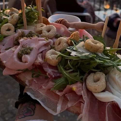 Terrazza I Gradoni, Meta