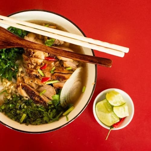 Ha Noi C'Bon, Paris