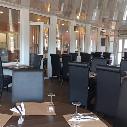 La Perle Vitrolles, Vitrolles