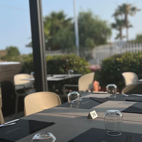 Albatross, San Leone