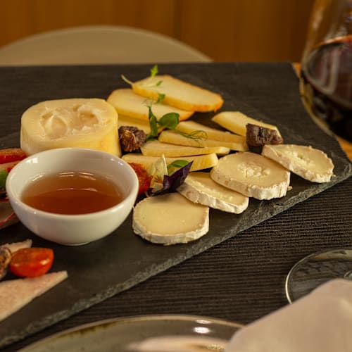 SEIS Garrafeira & Petiscos - Wine Bar, Lisboa