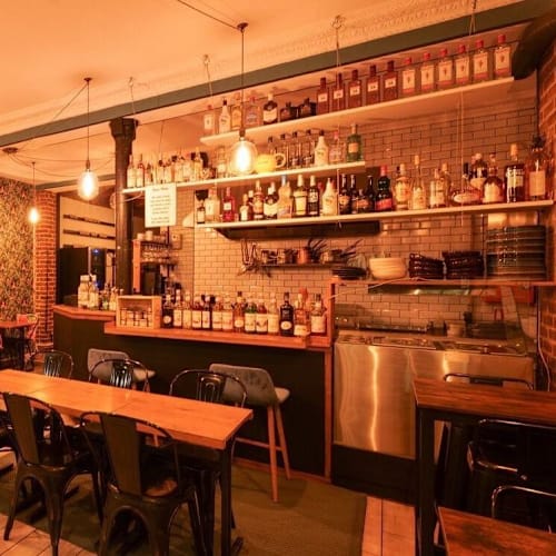 Chez toi, Levallois-Perret