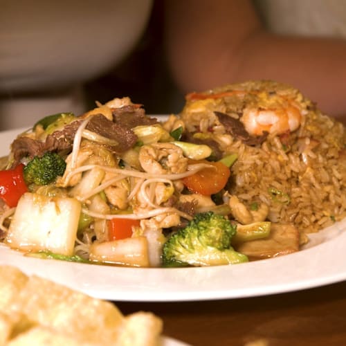 Chifa Peruano Mr. Wok Córsega., Barcelona