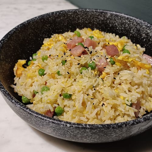 Golden Dragon - Asian Food, Pavia