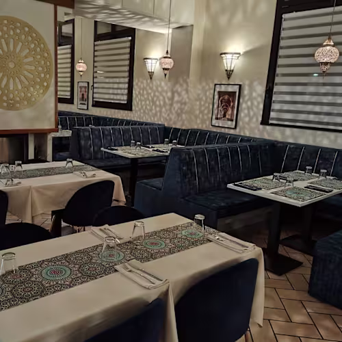 Ryad Restaurant, Felina