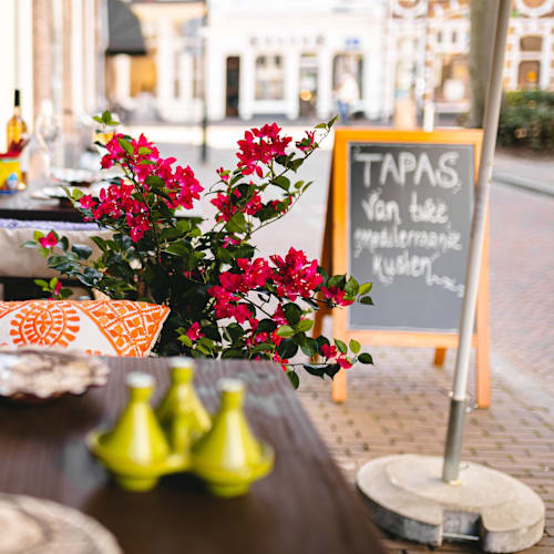 Lasqala, Zwolle