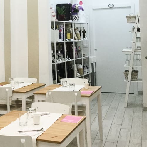 Afrodita Chef, Bologna