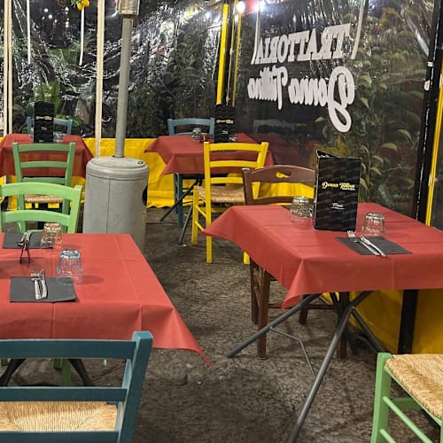 Donna Tuttina, Napoli