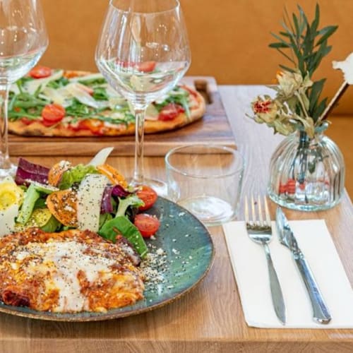 Gigi de Clichy, Clichy