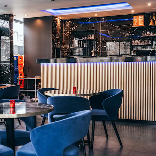 Deep Indian, Amsterdam