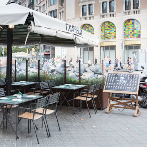 Txapela - Plaça Catalunya, Barcelona
