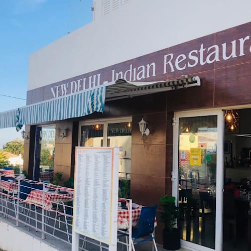 New Delhi Indian Tandoori Restaurant, Porches
