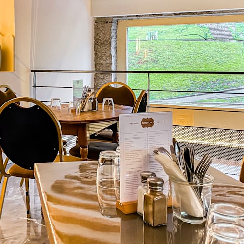 Petite Pension, Lyon