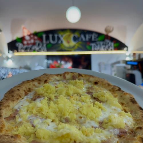 Lux Cafè, Napoli