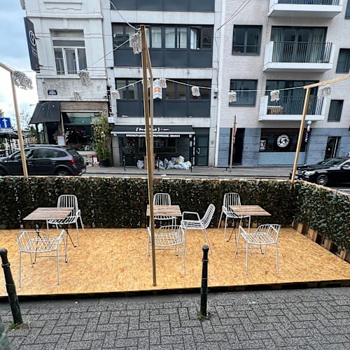 Qahwah, Ixelles