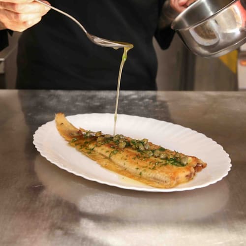 L'Escargot, Luz