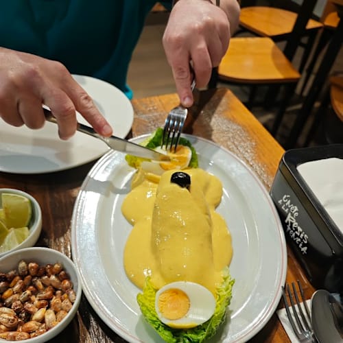 Comida Peruana Lamburguesa, Barcelona