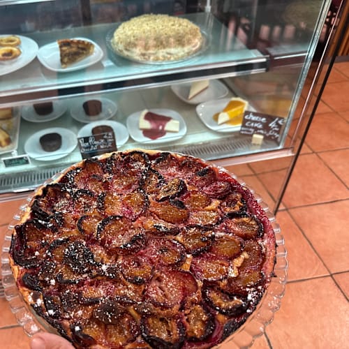 Chicken 4 Seasons, Colombes