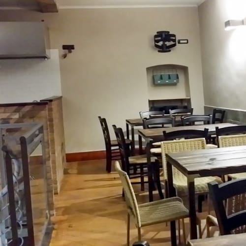 Barrett Cafè & Restaurant, Bussi Sul Tirino