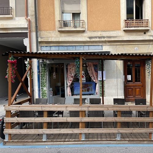 Anar, Genève
