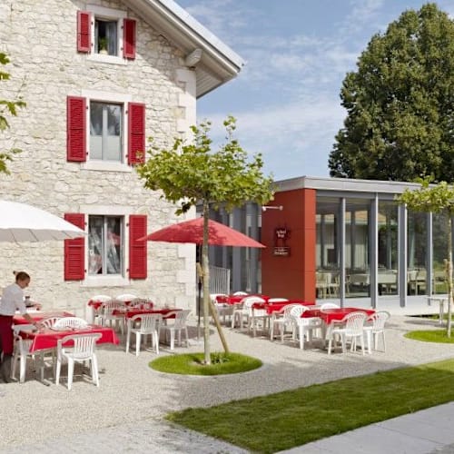 Au Boeuf Rouge, Crassier