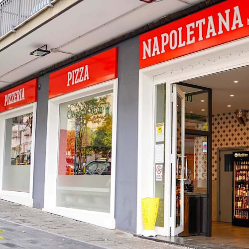 Pizza napoletana, Napoli