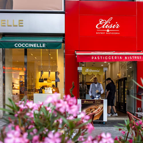 Elisir, Milano