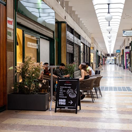Elisir, Milano