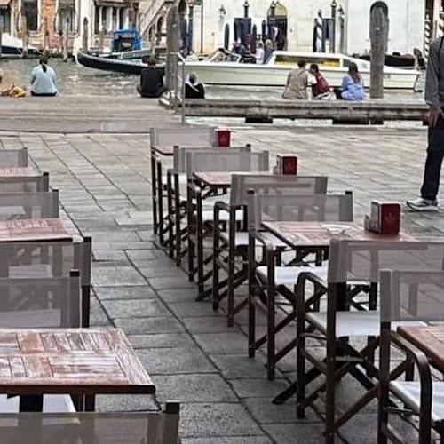 Ancòra Venezia, Venezia