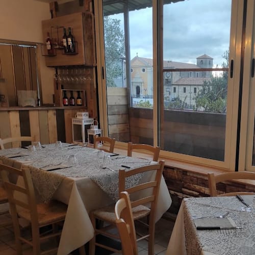 GaJa's, Taverna
