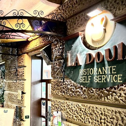 La Douia, Asti