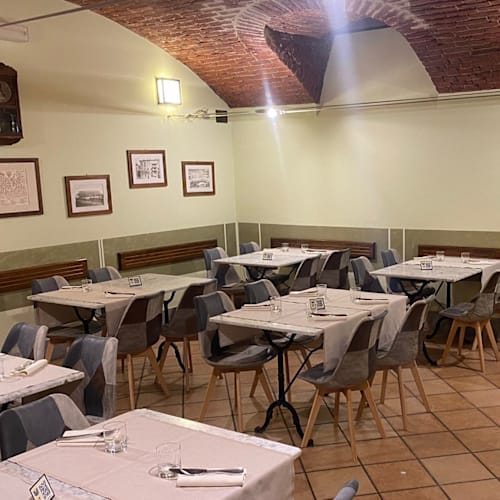La Douia, Asti