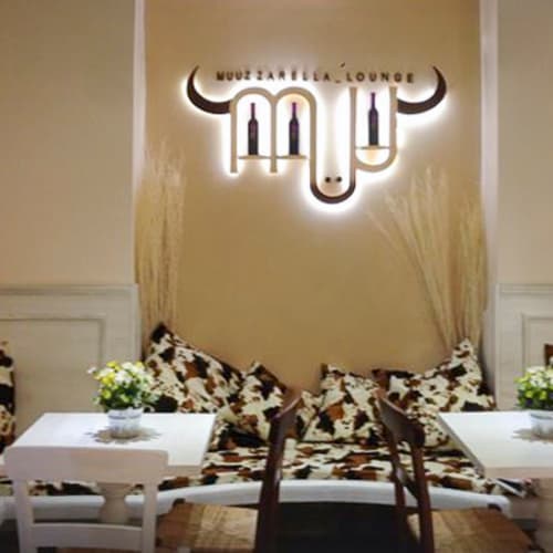 Muu Muuzzarella Lounge, Nápoles