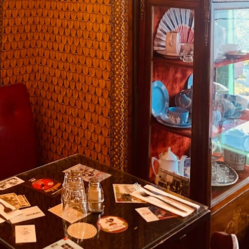 Café Blanche, Paris