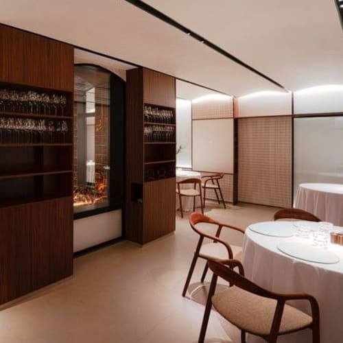 Cinc Sentits, Barcelona