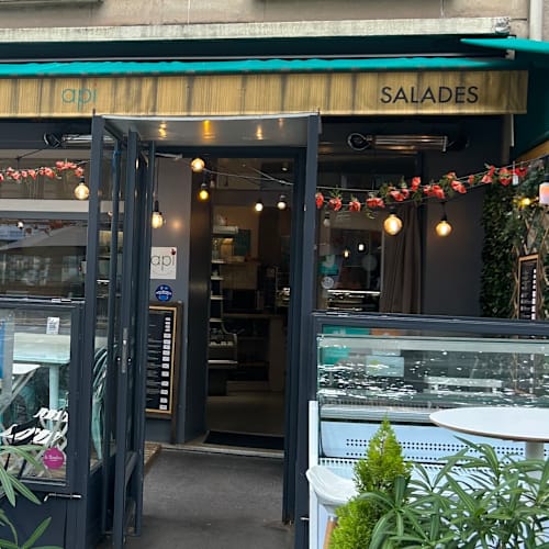 API, Paris