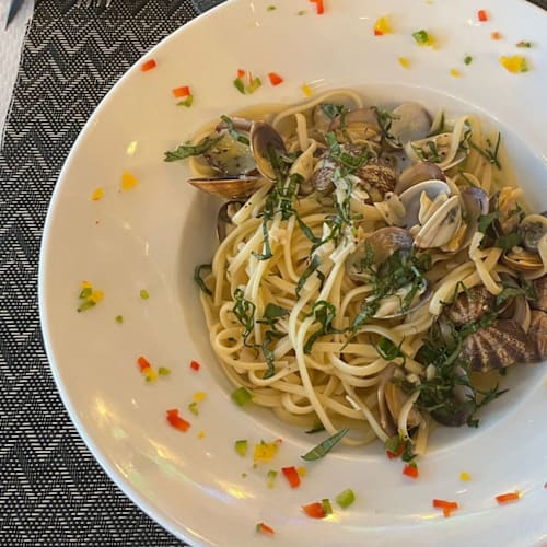 Gusto Italia, Paris
