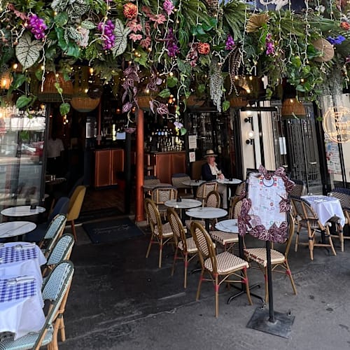 Terry's Café, Paris