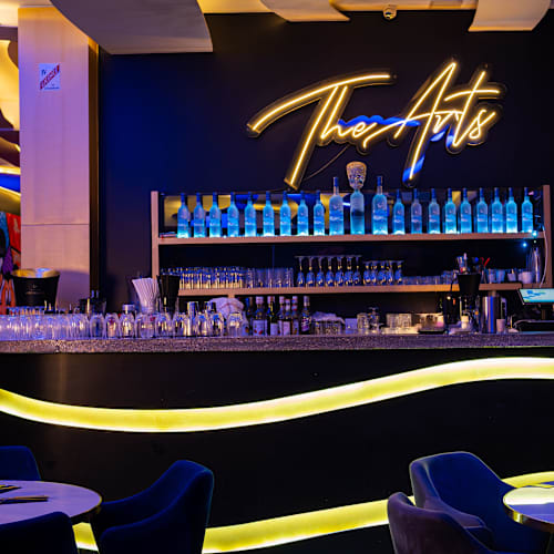 The Arts, Courbevoie