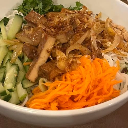 Lang Viet, Paris