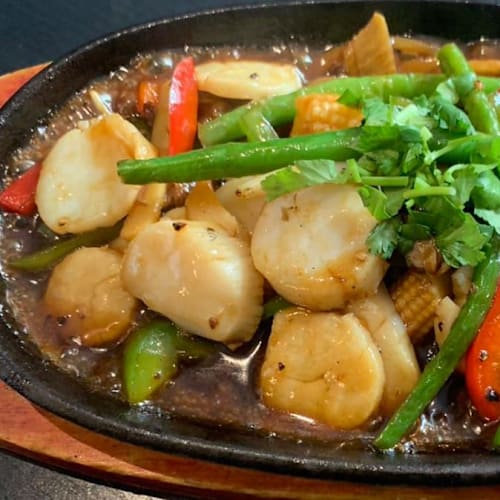 Pho Bobun, Paris