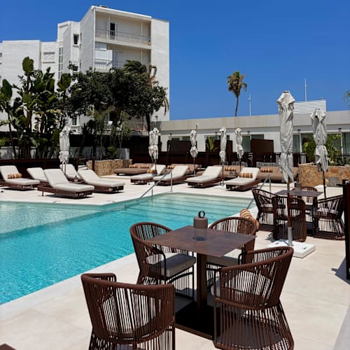 L’Attitude Pool Bar, Gandia