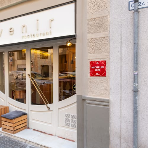 Avenir , Barcelona