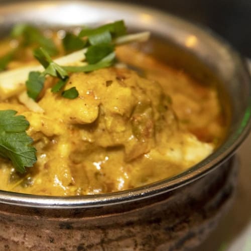 Maharajah, Roma