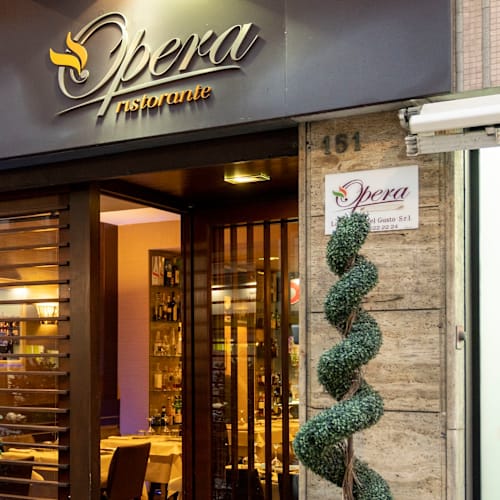 Opera, Bari