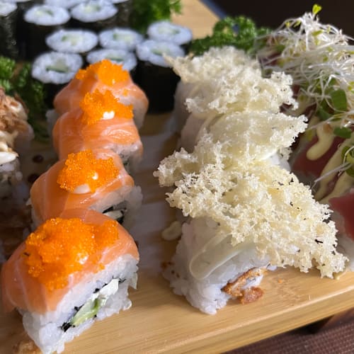 Tanuki Sushi & Asian Cuisine, Oss