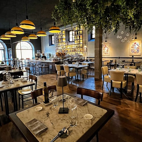   LAB RESTAURANT & DRINK, Viterbo