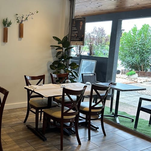 L'Absolu Restaurant, L'Union